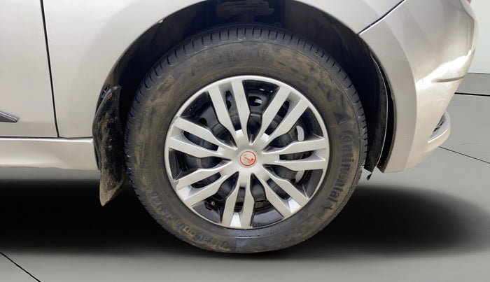 2018 Tata Tiago XZ PETROL, Petrol, Manual, 1,07,695 km, Right Front Wheel