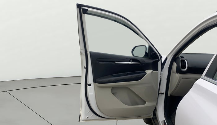 2022 KIA SONET HTX 1.5 AT, Diesel, Automatic, 1,27,467 km, LHS Front Door