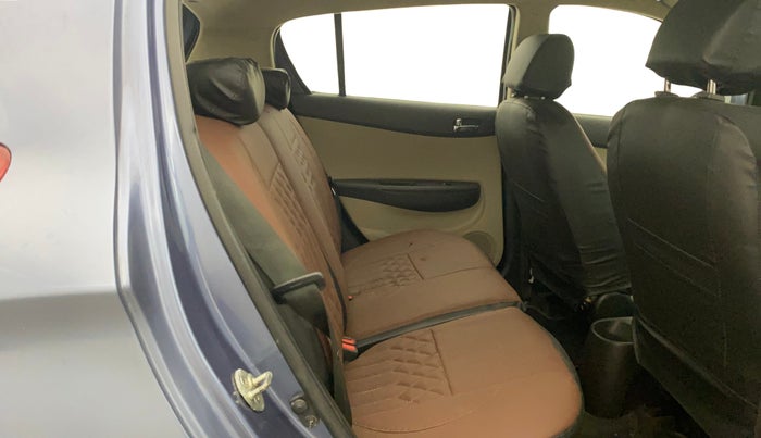 2013 Hyundai i20 ASTA 1.2, Petrol, Manual, 52,206 km, Right Side Rear Door Cabin