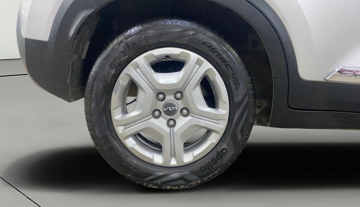 2022 KIA SONET HTK PLUS 1.2, Petrol, Manual, 21,413 km, Right Rear Wheel