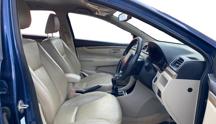 2018 Maruti Ciaz ALPHA 1.5 SHVS PETROL, Petrol, Manual, 24,398 km, Right Side Front Door Cabin