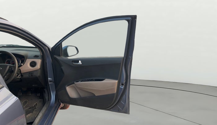 2016 Hyundai Grand i10 SPORTZ 1.2 KAPPA VTVT, Petrol, Manual, 48,070 km, RHS Front Door