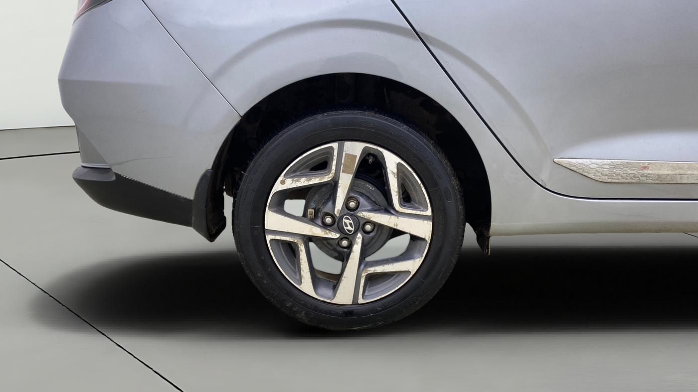 2022 Hyundai AURA SX PLUS 1.2 AMT, Petrol, Automatic, 29,897 km, Right Rear Wheel