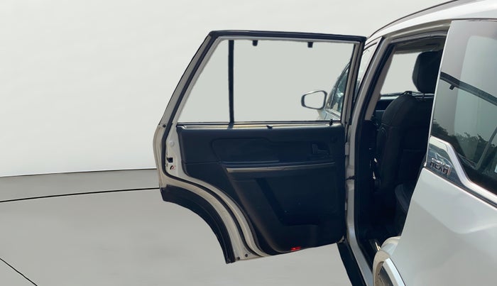 2017 Tata Hexa XTA 4X2 6 STR, Diesel, Automatic, 57,257 km, LHS Rear Door