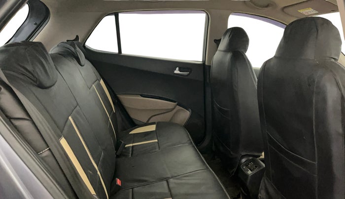 2019 Hyundai Grand i10 SPORTZ 1.2 KAPPA VTVT, Petrol, Manual, 55,656 km, Right Side Rear Door Cabin