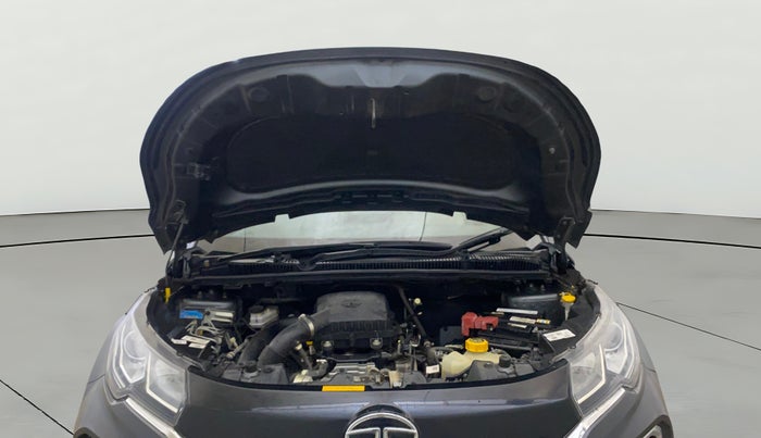 2023 Tata NEXON XZ PLUS LUX SUNROOF DUAL TONE PETROL, Petrol, Manual, 21,216 km, Open Bonet