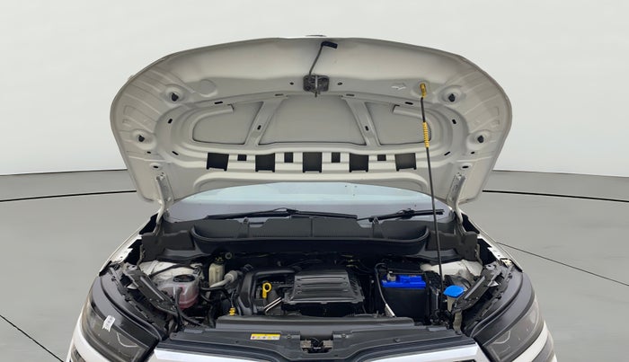 2021 Skoda KUSHAQ AMBITION 1.0L TSI AT, Petrol, Automatic, 74,587 km, Open Bonet