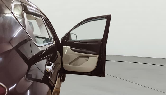2021 KIA SONET HTX ANNIVERSARY EDITION 1.0 IMT, Petrol, Manual, 22,441 km, RHS Front Door