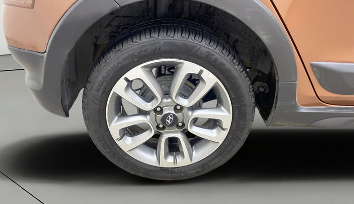 2015 Hyundai i20 Active 1.4 SX, Diesel, Manual, 70,946 km, Right Rear Wheel