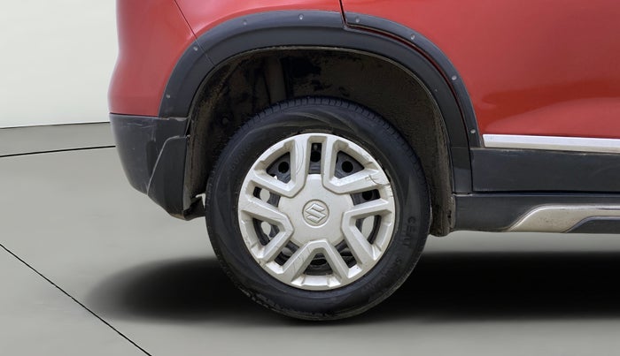 2017 Maruti Vitara Brezza VDI (O), Diesel, Manual, 1,16,957 km, Right Rear Wheel