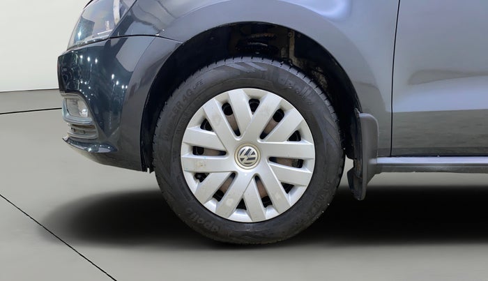 2014 Volkswagen Polo COMFORTLINE 1.5L, Diesel, Manual, 49,147 km, Left Front Wheel