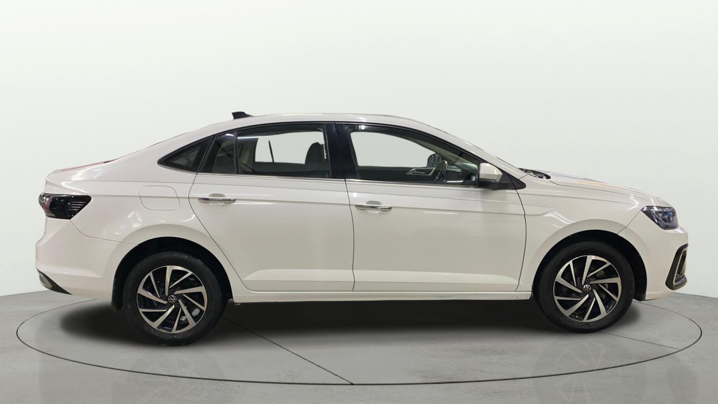 2023 Volkswagen VIRTUS TOPLINE TSI 1.0 MT, Petrol, Manual, 48,614 km, Right Side View