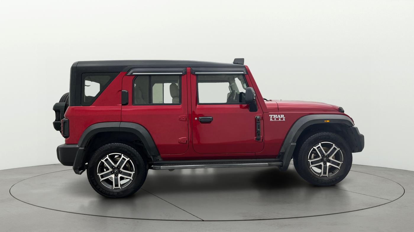 2024 Mahindra Thar Roxx AX5 L Diesel AT 2WD, Diesel, Automatic, 33,613 km, Right Side View