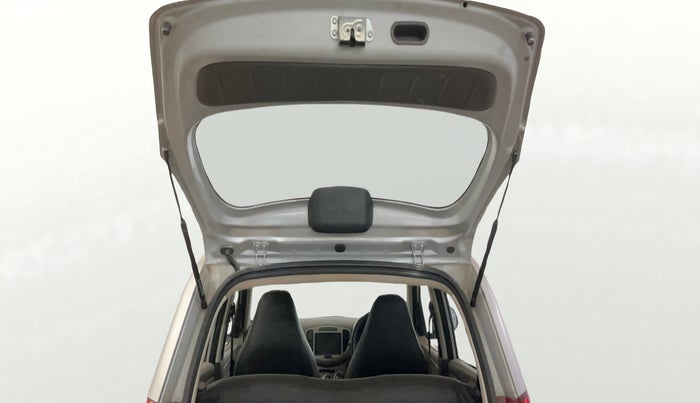 2014 Hyundai i10 MAGNA 1.1, Petrol, Manual, 38,066 km, Boot Door Open