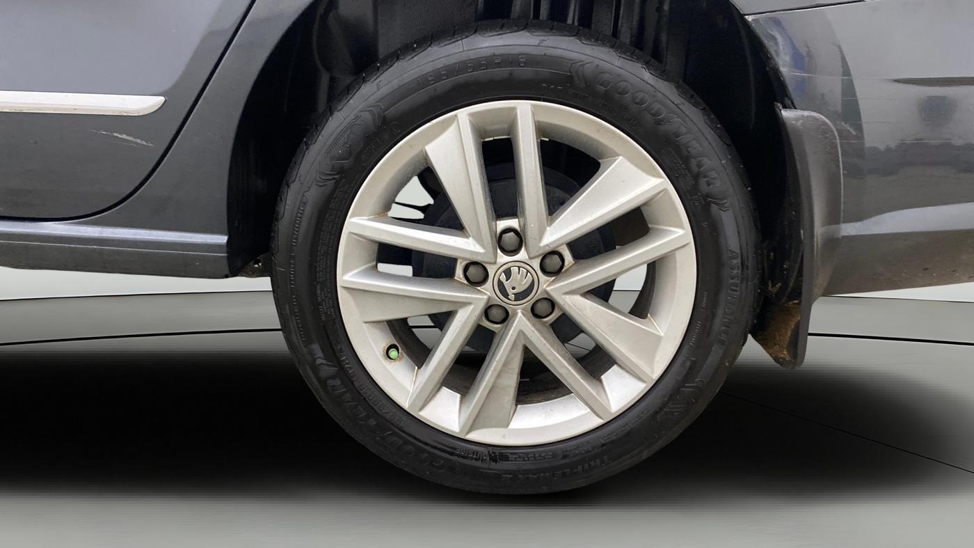 2021 Skoda Rapid STYLE AT TSI, Petrol, Automatic, 65,274 km, Left Rear Wheel