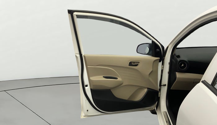 2019 Hyundai NEW SANTRO ERA, Petrol, Manual, 1,42,056 km, LHS Front Door