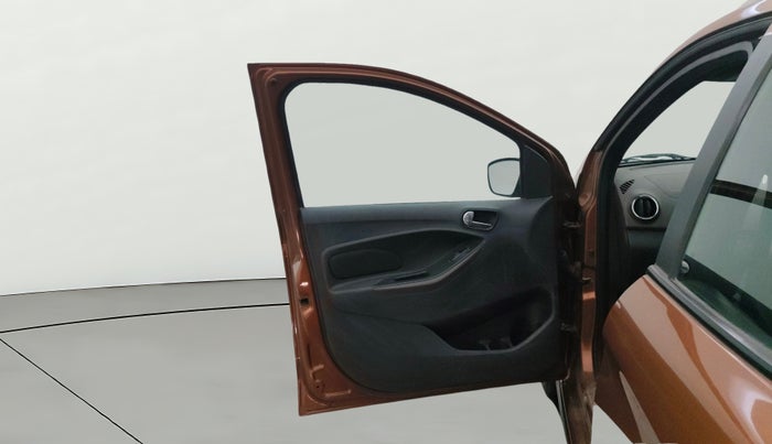 2019 Ford FREESTYLE TITANIUM PLUS 1.2 PETROL, Petrol, Manual, 45,803 km, LHS Front Door