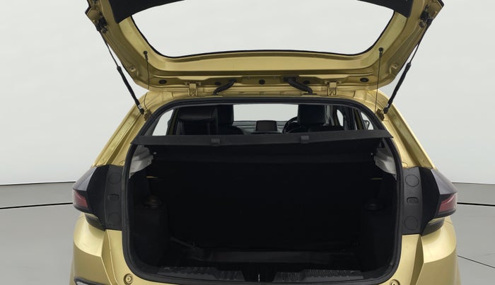 2020 Tata ALTROZ XZ PETROL, Petrol, Manual, 25,134 km, Boot Open Zoomed View