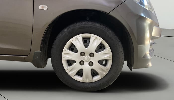 2015 Honda Amaze 1.2L I-VTEC S AT, Petrol, Automatic, 51,227 km, Right Front Wheel