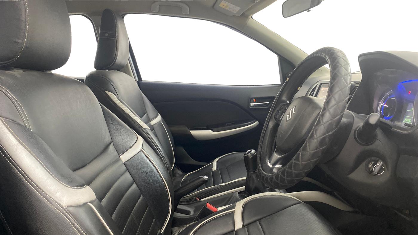 2018 Maruti Baleno DELTA DIESEL 1.3, Diesel, Manual, 94,983 km, Right Side Front Door Cabin