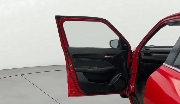 2020 Maruti Swift VXI, Petrol, Manual, 51,589 km, LHS Front Door