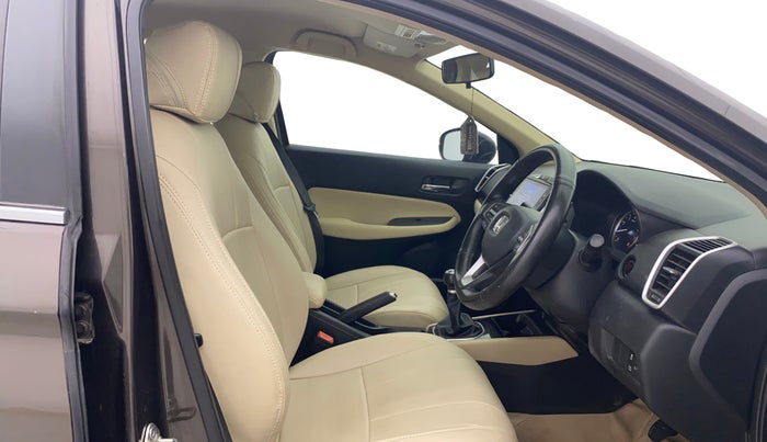 2022 Honda City 1.5L I-VTEC V MT 5TH GEN, Petrol, Manual, 60,849 km, Right Side Front Door Cabin