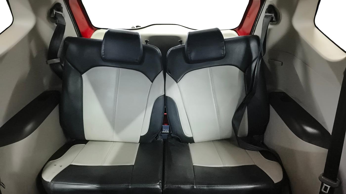 2019 Renault TRIBER RXL MT, Petrol, Manual, 99,757 km, Third Seat Row ( optional )