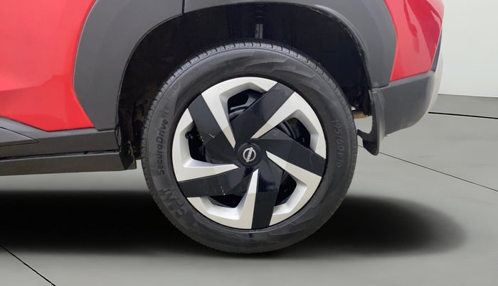 2025 Nissan MAGNITE Acenta B4D 1.0 Petrol MT, Petrol, Manual, 15,080 km, Left Rear Wheel