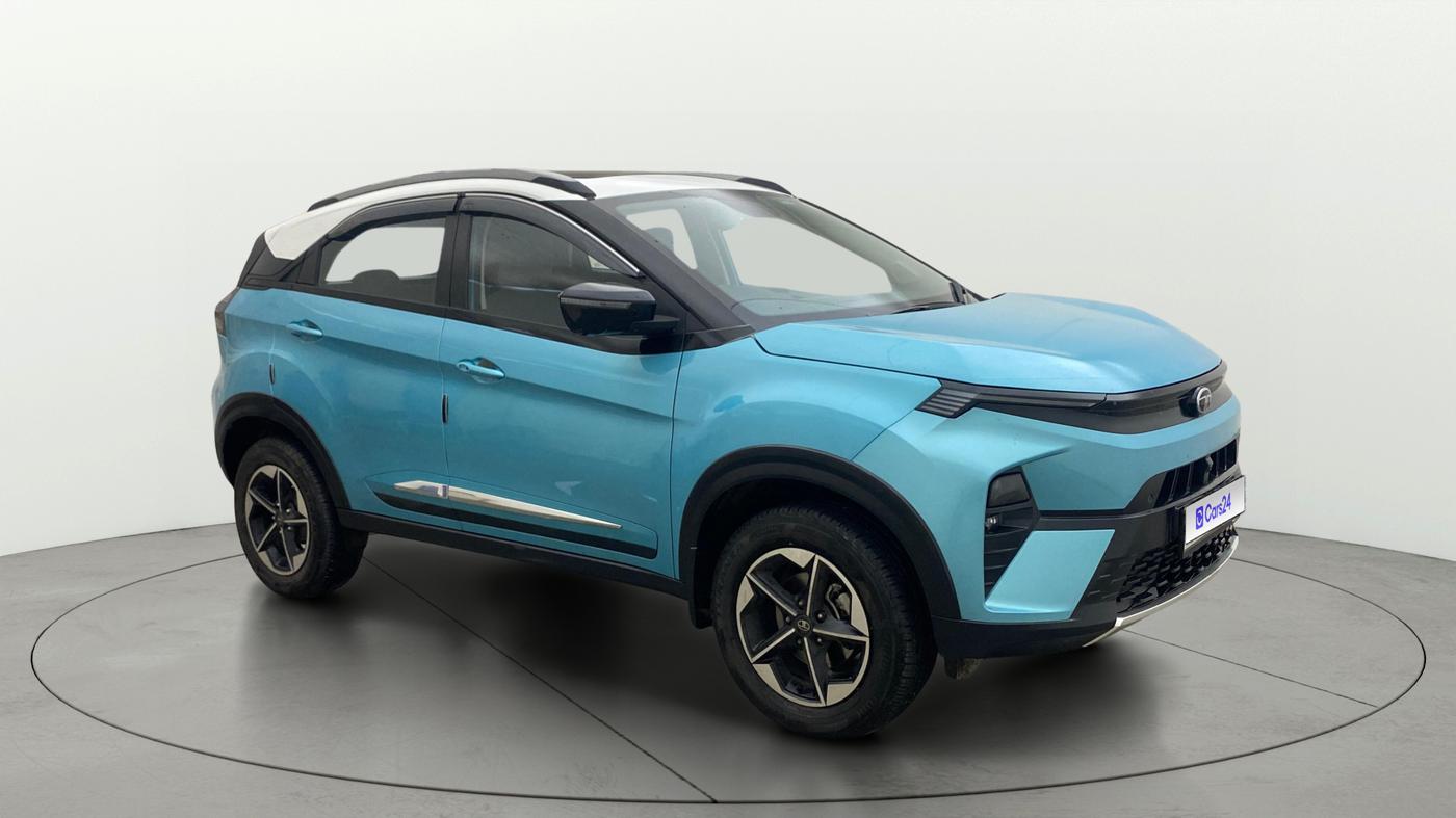 2025 Tata NEXON FEARLESS + SUNROOF DUAL TONE 1.2 PETROL, Petrol, Manual, 23,000 km, SRP