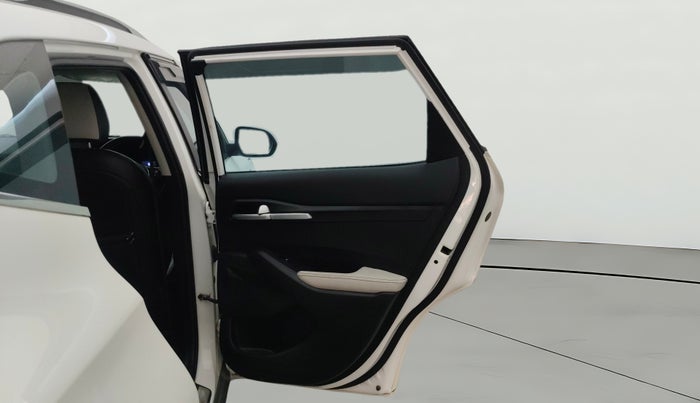 2022 KIA SELTOS HTE 1.5 DIESEL, Diesel, Manual, 76,662 km, RHS Rear Door