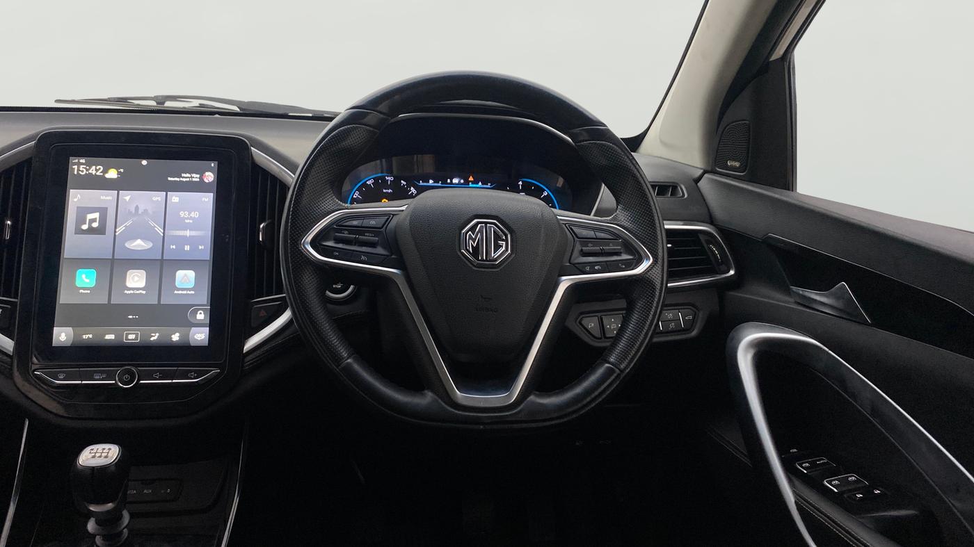 2019 MG HECTOR SHARP 2.0 DIESEL, Diesel, Manual, 1,18,426 km, Steering Wheel Close Up