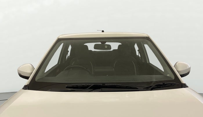 2022 Tata PUNCH ADVENTURE AMT, Petrol, Automatic, 30,374 km, Front Windshield