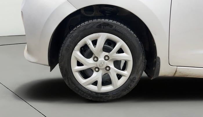 2017 Hyundai Grand i10 SPORTZ 1.2 KAPPA VTVT, Petrol, Manual, 36,339 km, Left Front Wheel