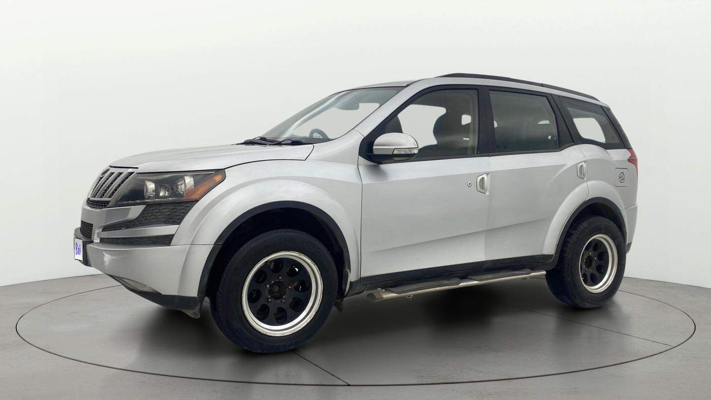 2013 Mahindra XUV500 W6, Diesel, Manual, 1,26,648 km, Left Front Diagonal