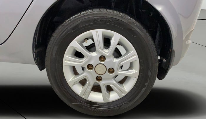 2018 Tata Tiago XZ PETROL, Petrol, Manual, 55,105 km, Left Rear Wheel