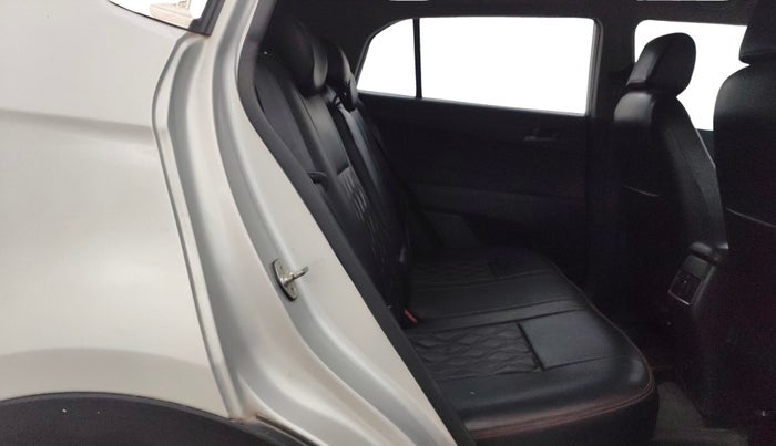 2017 Hyundai Creta SX PLUS AT 1.6 PETROL, Petrol, Automatic, 56,138 km, Right Side Rear Door Cabin