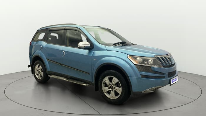 2013 Mahindra XUV500 W6, Diesel, Manual, 67,911 km, Right Front Diagonal
