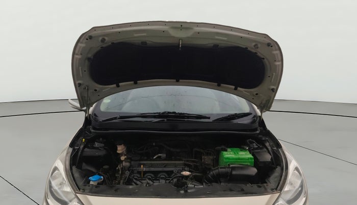 2012 Hyundai Verna FLUIDIC 1.6 VTVT SX, Petrol, Manual, 18,212 km, Open Bonet