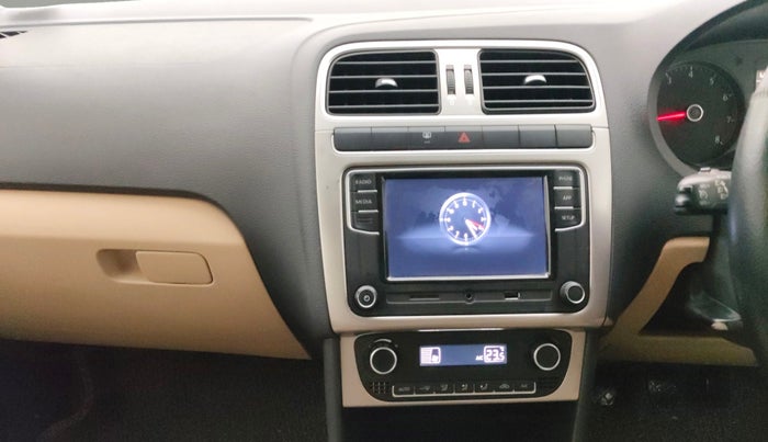 2017 Volkswagen Ameo HIGHLINE1.2L PLUS 16 ALLOY, Petrol, Manual, 95,740 km, Air Conditioner