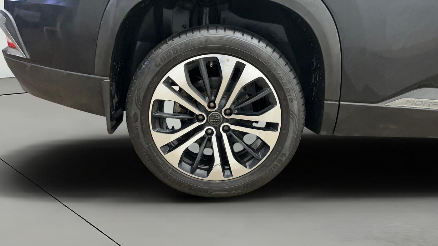 2022 MG HECTOR PLUS SHARP 1.5 PETROL TURBO CVT 6-STR, Petrol, Automatic, 42,456 km, Right Rear Wheel
