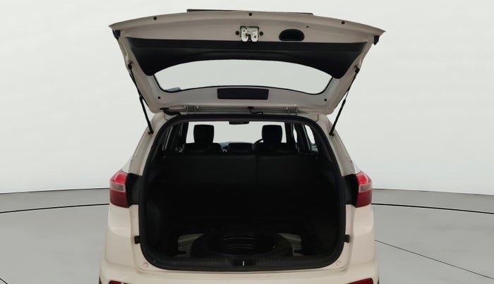 2016 Hyundai Creta SX PLUS AT 1.6 PETROL, Petrol, Automatic, 88,262 km, Boot Door Open