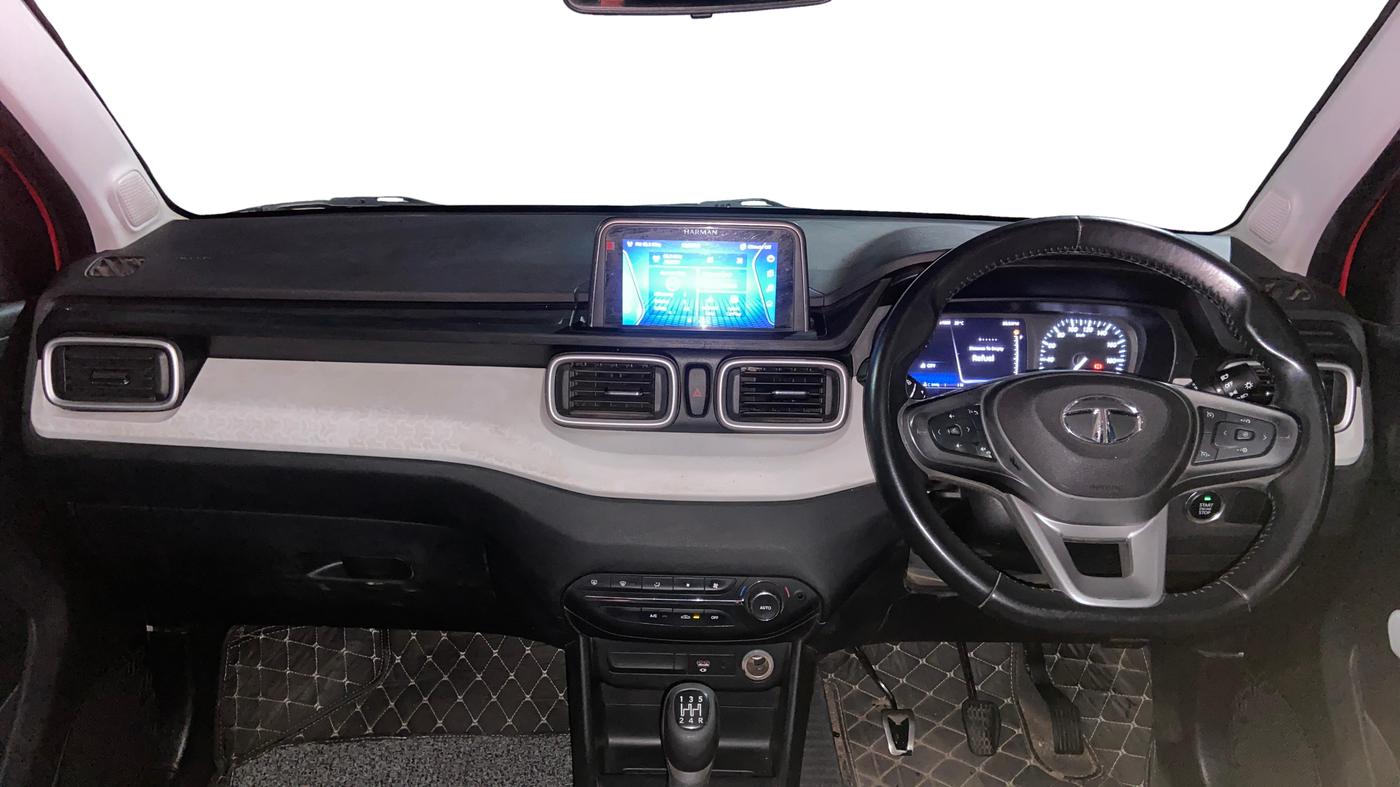2022 Tata PUNCH CREATIVE  1.2 RTN DUAL TONE, Petrol, Manual, 85,586 km, Dashboard