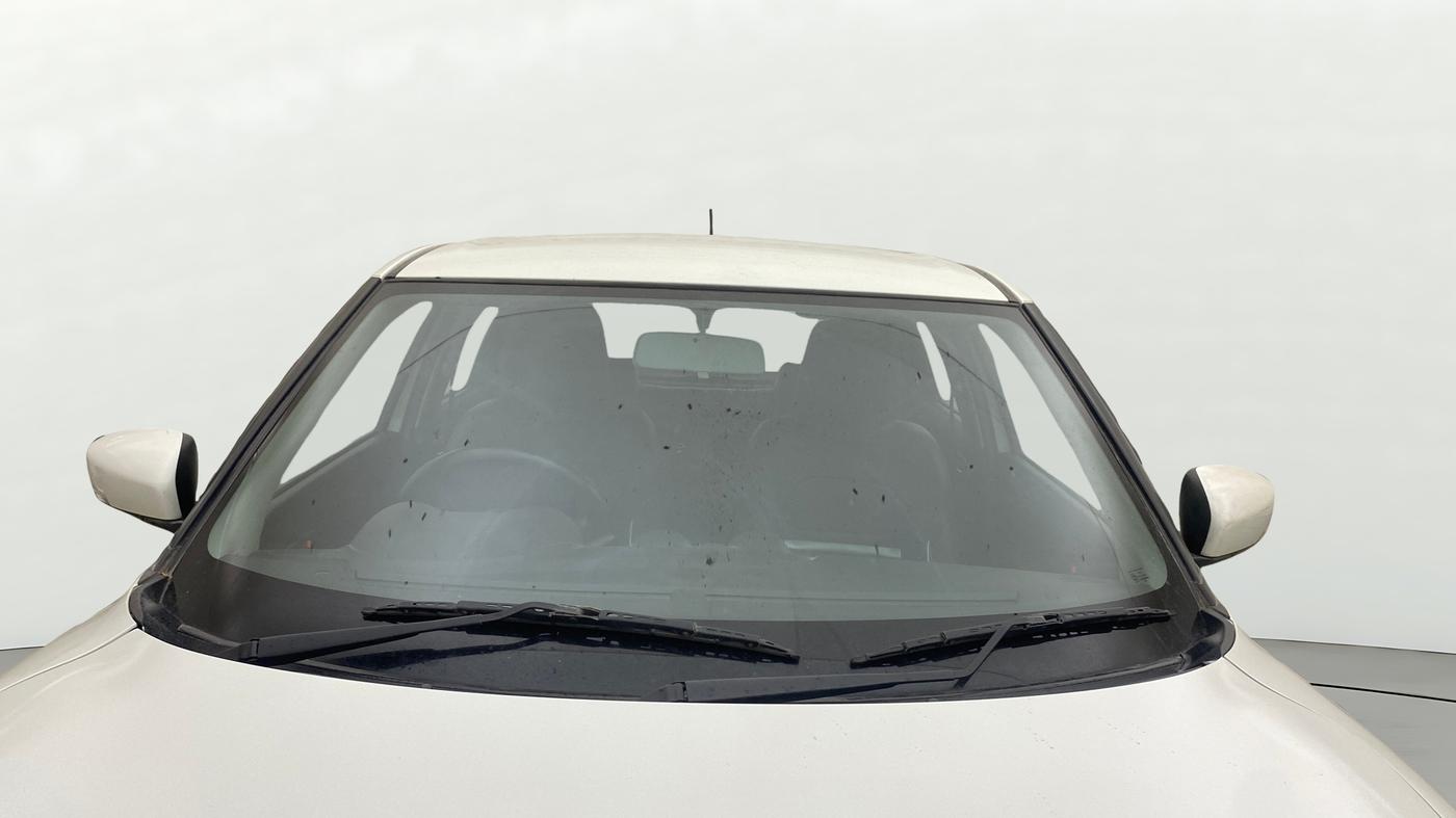 2023 Maruti Swift VXI AMT, Petrol, Automatic, 40,865 km, Front Windshield
