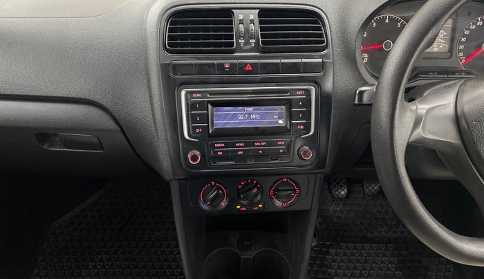 2015 Volkswagen Polo COMFORTLINE 1.2L, Petrol, Manual, 71,767 km, Air Conditioner