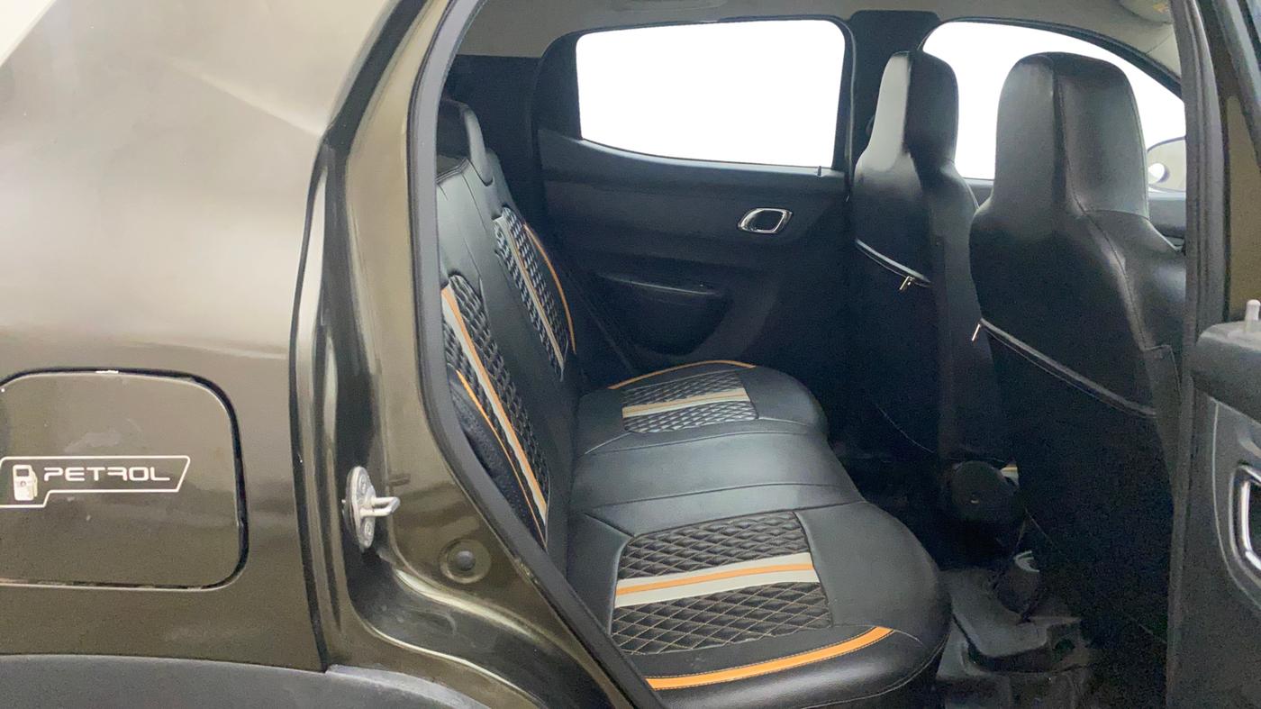 2019 Renault Kwid RXT 1.0 AMT (O), Petrol, Automatic, 45,623 km, Right Side Rear Door Cabin