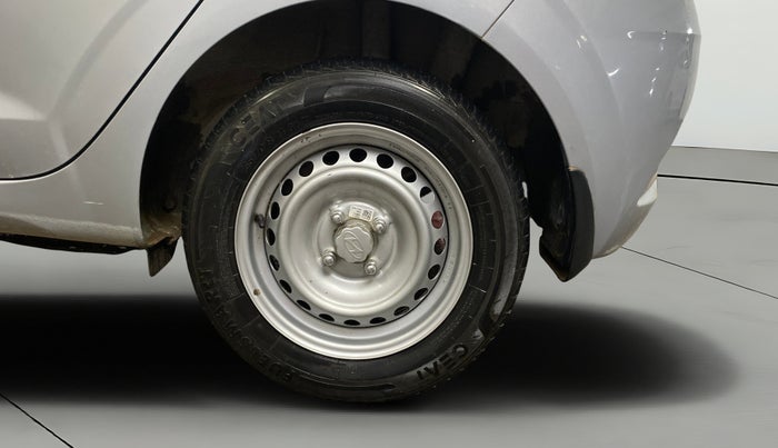 2023 Hyundai GRAND I10 NIOS ERA 1.2 KAPPA VTVT, Petrol, Manual, 12,662 km, Left Rear Wheel