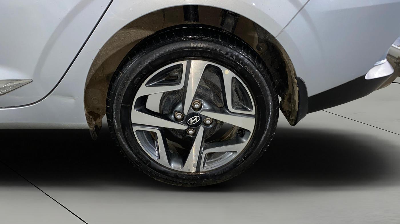2021 Hyundai AURA SX 1.2, Petrol, Manual, 35,273 km, Left Rear Wheel