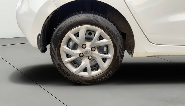 2017 Hyundai Grand i10 MAGNA AT 1.2 KAPPA VTVT, Petrol, Automatic, 53,296 km, Right Rear Wheel