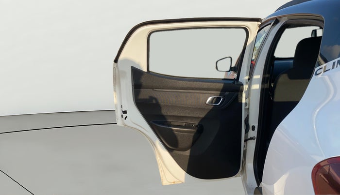 2024 Renault Kwid CLIMBER 1.0 AMT Dual Tone , Petrol, Automatic, 11,985 km, LHS Rear Door