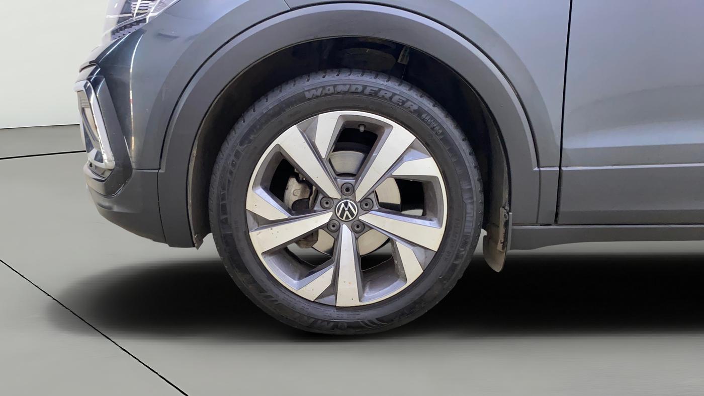 2024 Volkswagen TAIGUN TOPLINE 1.0 TSI MT, Petrol, Manual, 10,919 km, Left Front Wheel